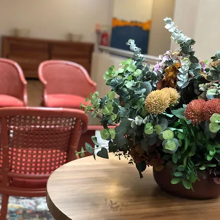 Rey & Otel Vila de Rei