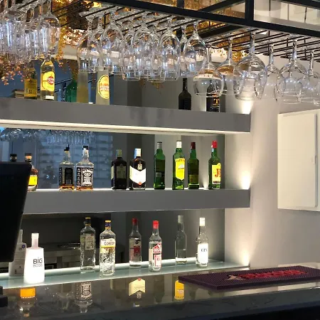 Rey & Hotel Vila de Rei