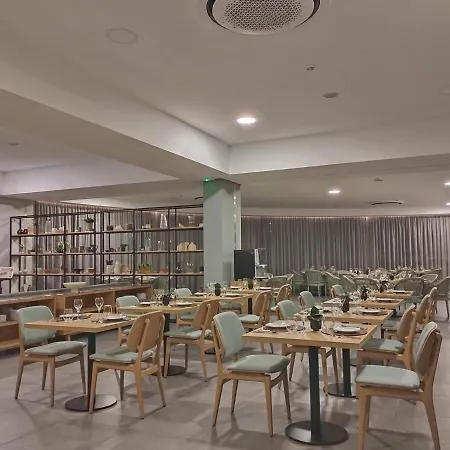 Rey & 3* Vila de Rei