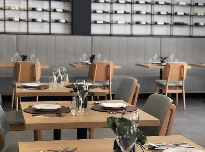 Rey & Hotel Vila de Rei